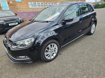 Used Volkswagen Polo 2014 for sale - 79345112: Photo