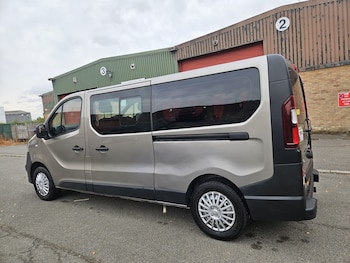 Used Vauxhall Vivaro 2017 for sale - 79559403: Photo