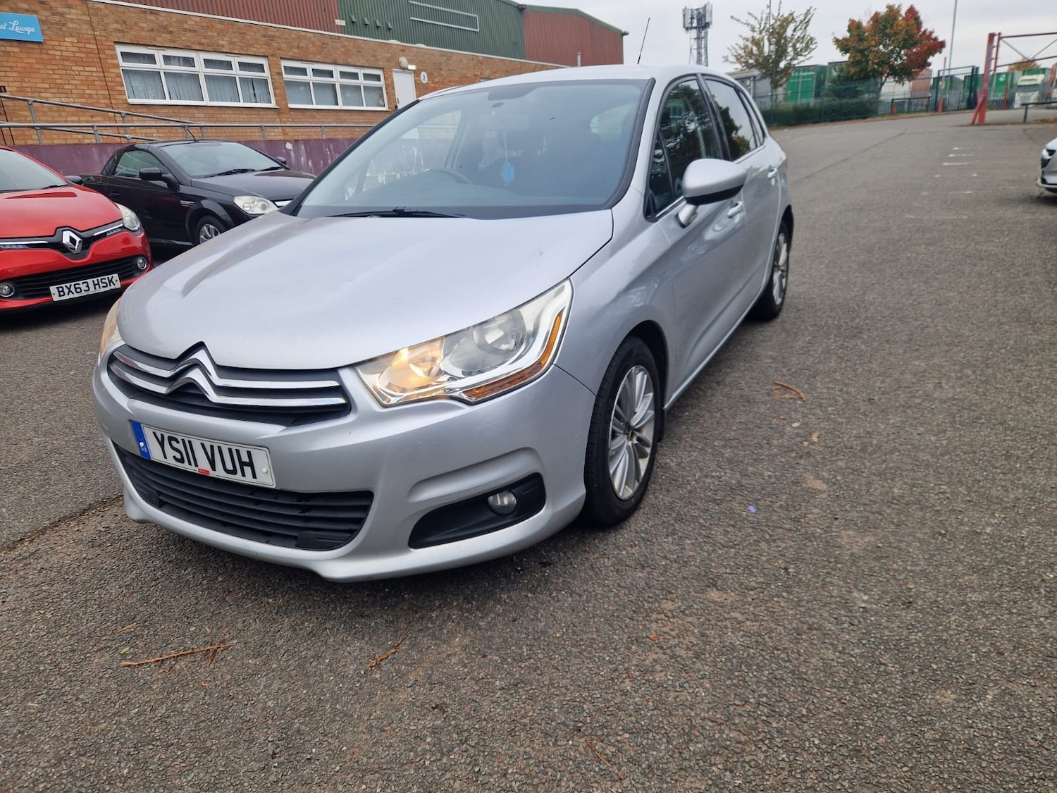 Used Citroen C4 2011 for sale - 76319800: Photo 11