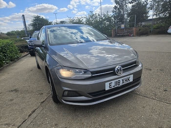 Used Volkswagen Polo 2018 for sale - 79400891: Photo