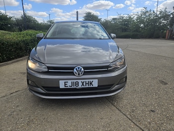 Used Volkswagen Polo 2018 for sale - 79400891: Photo