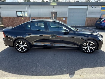 Used Volvo S60 2020 for sale - 78122100: Photo