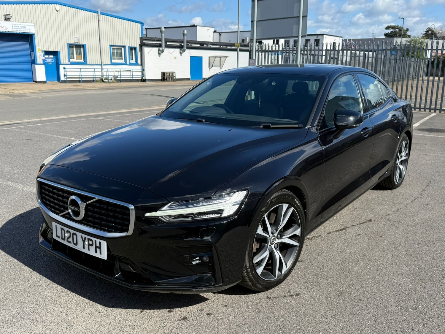 Used Volvo S60 2020 for sale - 78122100: Photo 6