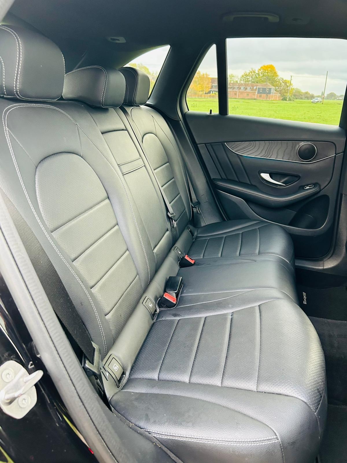 Used Mercedes-Benz GLC 2019 for sale - 76665957: Photo 11