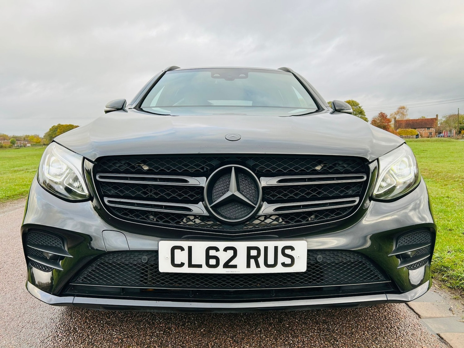 Used Mercedes-Benz GLC 2019 for sale - 76665957: Photo 4