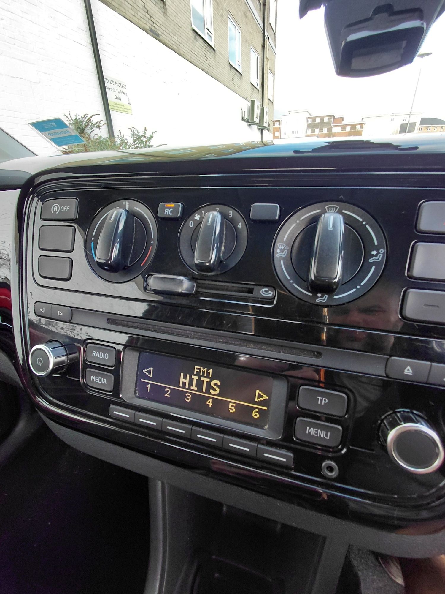 Used Volkswagen up! 2012 for sale - 77704258: Photo 15