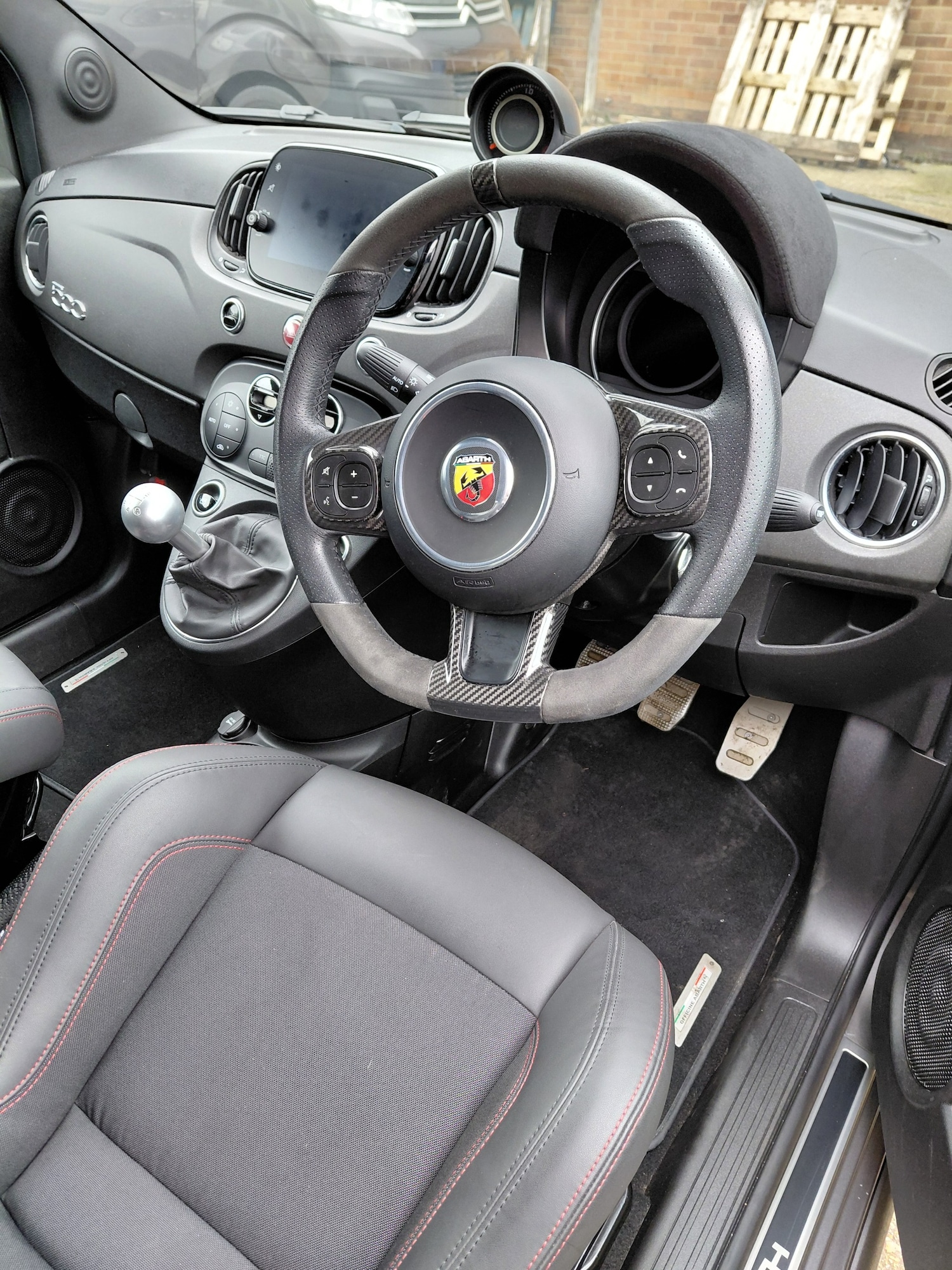 Used Abarth 695 2023 for sale - 77797291: Photo 13