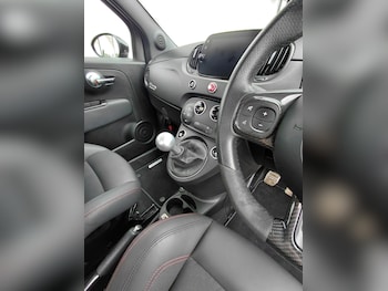 Used Abarth 695 2023 for sale - 77797291: Photo