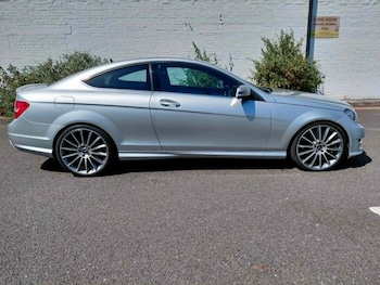 Used Mercedes-Benz C Class 2014 for sale - 78723277: Photo
