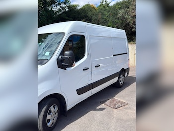 Used Renault Master 2018 for sale - 79335805: Photo