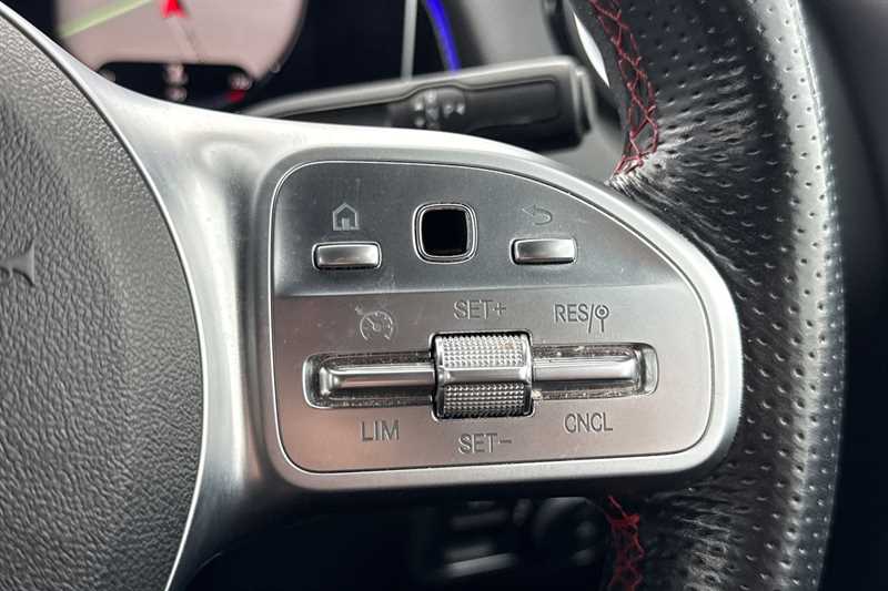 Used Mercedes-Benz GLB 2020 for sale - 77800322: Photo 22