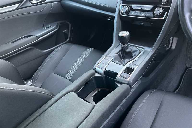 Used Honda Civic 2021 for sale - 76929710: Photo 14