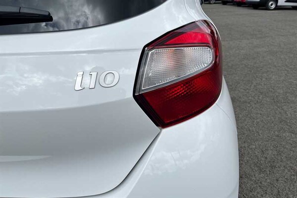 Used Hyundai i10 2024 for sale - 75648836: Photo 32