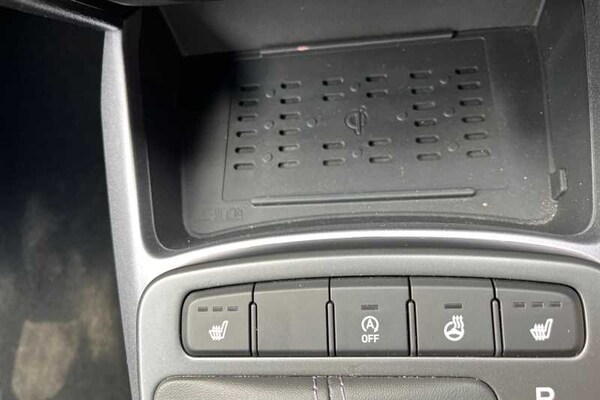 Used Hyundai i10 2024 for sale - 75648836: Photo 39