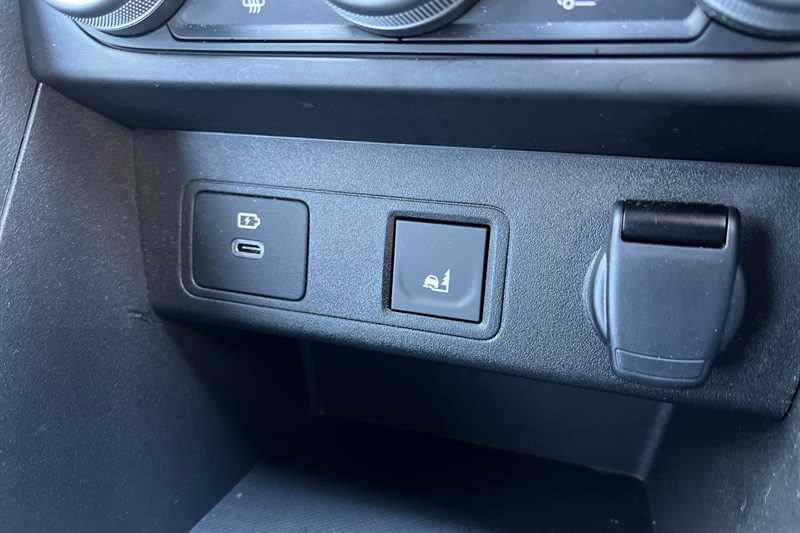 Used Dacia Jogger 2024 for sale - 78188873: Photo 40