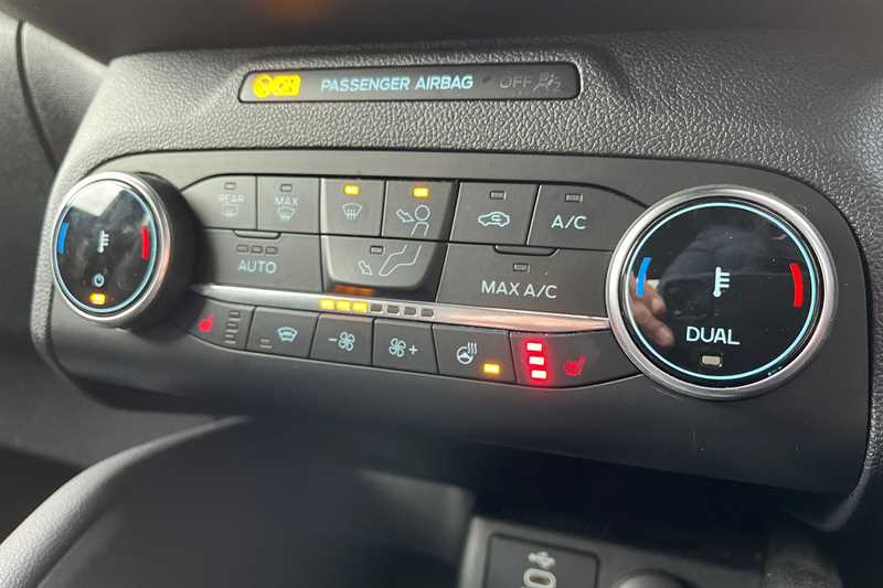 Used Ford Kuga 2024 for sale - 76930144: Photo 15