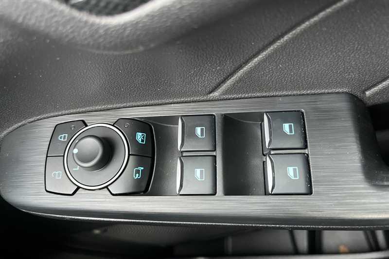 Used Ford Kuga 2024 for sale - 76930144: Photo 16