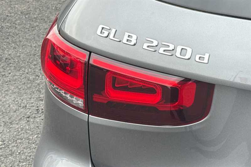Used Mercedes-Benz GLB 2020 for sale - 77554055: Photo 31