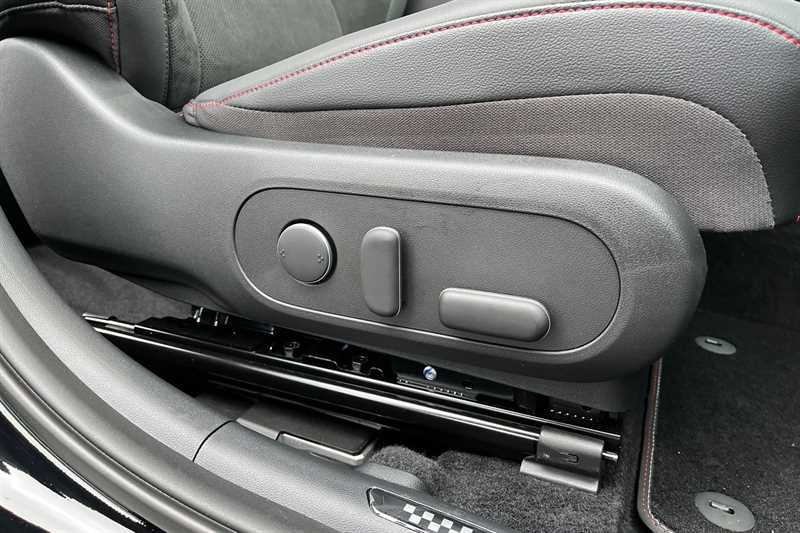 Used Hyundai KONA 2025 for sale - 76945240: Photo 26