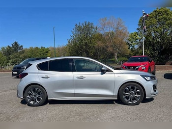 Used Ford Focus 2023 for sale - 78472669: Photo