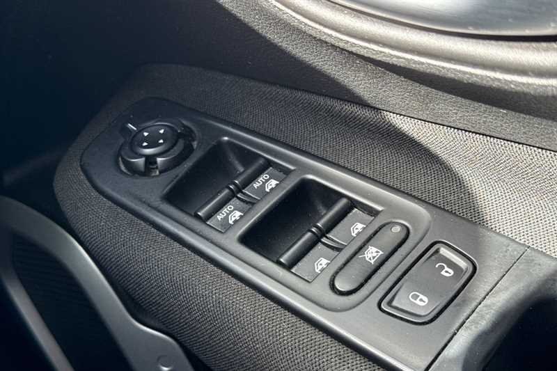 Used Jeep Renegade for sale - 78142498: Photo 16