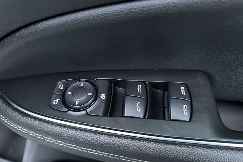 Used Vauxhall Insignia for sale - 77864066: Photo 16