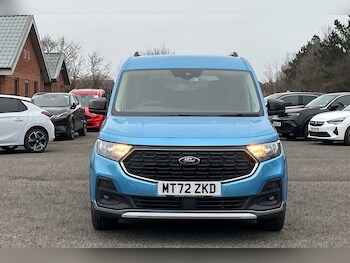 Used Ford Grand Tourneo Connect 2022 for sale - 77828460: Photo