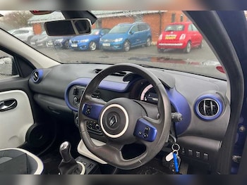 Used Renault Twingo 2016 for sale - 76967068: Photo
