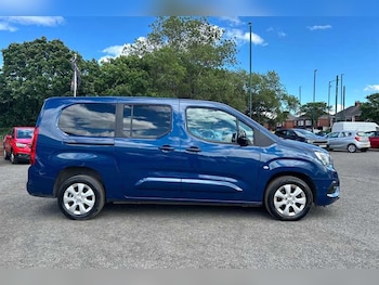 Used Vauxhall Combo Life 2022 for sale - 78892717: Photo