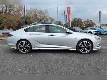 Used Vauxhall Insignia 2018 for sale - 76524596: Photo