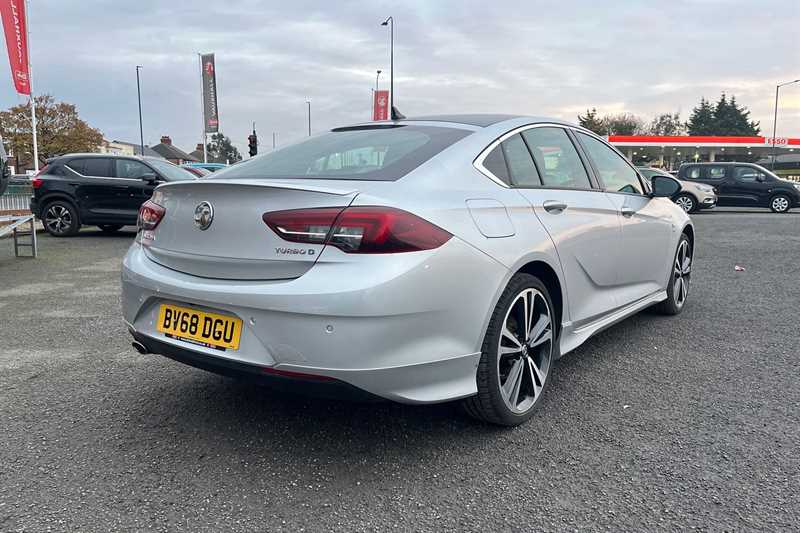 Used Vauxhall Insignia 2018 for sale - 76524596: Photo 3