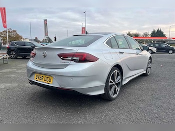 Used Vauxhall Insignia 2018 for sale - 76524596: Photo