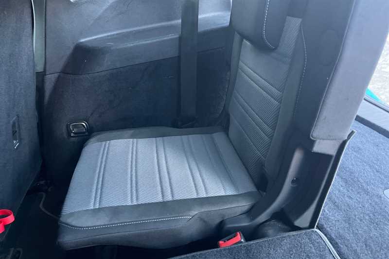 Used Volkswagen Touran 2020 for sale - 77295312: Photo 38