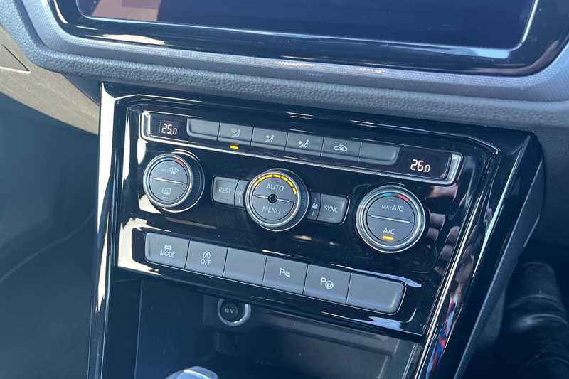 Used Volkswagen Touran for sale - 77843245: Photo 15