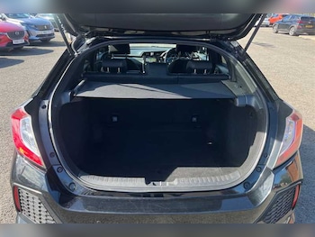 Used Honda Civic 2017 for sale - 78131245: Photo