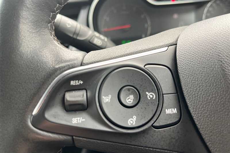 Used Vauxhall Crossland 2022 for sale - 76503636: Photo 21