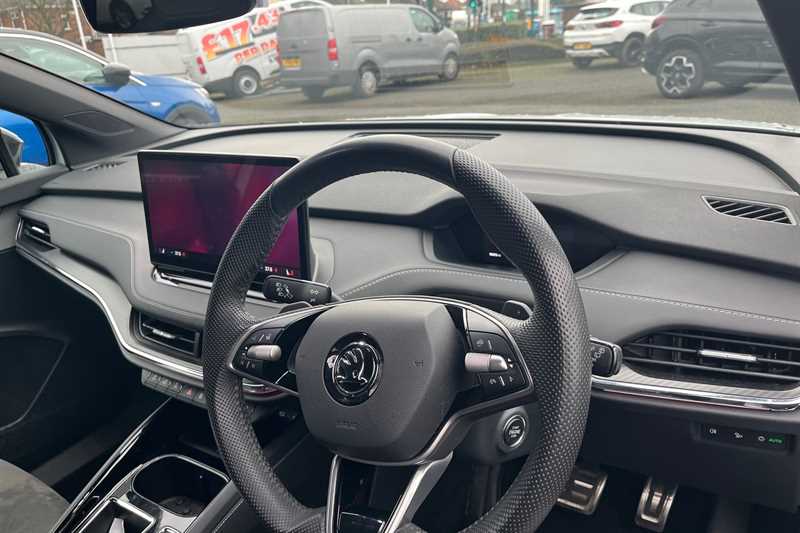 Used Skoda Enyaq 2025 for sale - 77756997: Photo 3