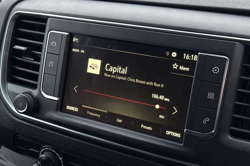 Used Vauxhall Vivaro 2023 for sale - 77322059: Photo 4