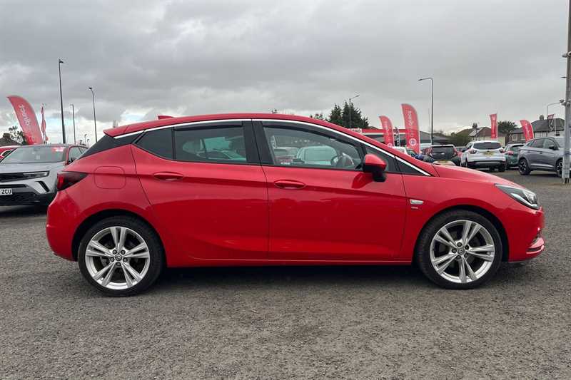 Used Vauxhall Astra 2017 for sale - 78131236: Photo 2