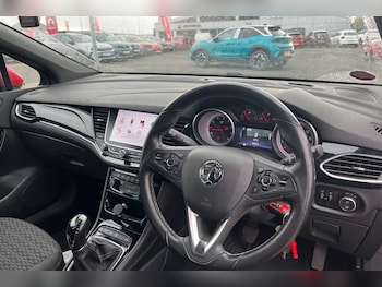 Used Vauxhall Astra 2017 for sale - 78131236: Photo