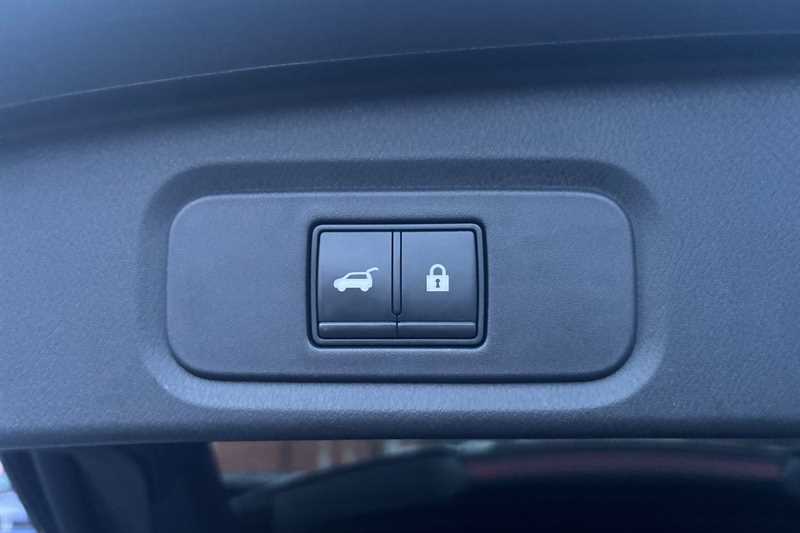 Used Nissan Qashqai 2023 for sale - 77561919: Photo 6