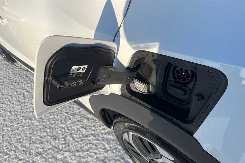 Used Vauxhall Mokka Electric for sale - 77335186: Photo 40