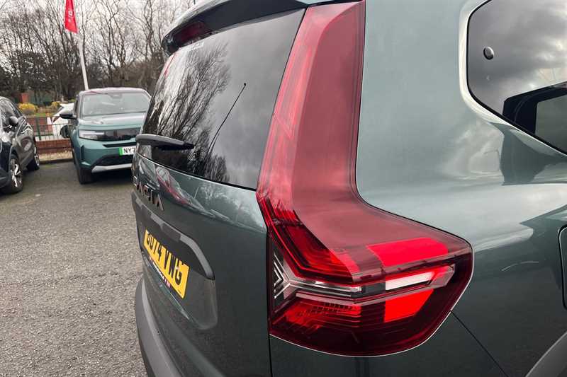 Used Dacia Jogger 2024 for sale - 77844125: Photo 32