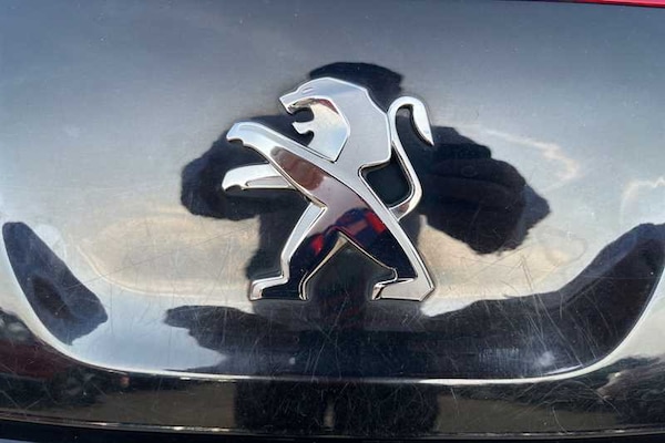 Used Peugeot RCZ 2015 for sale - 76261932: Photo 38