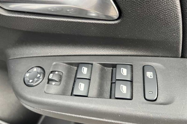Used Vauxhall Corsa 2020 for sale - 76096741: Photo 16