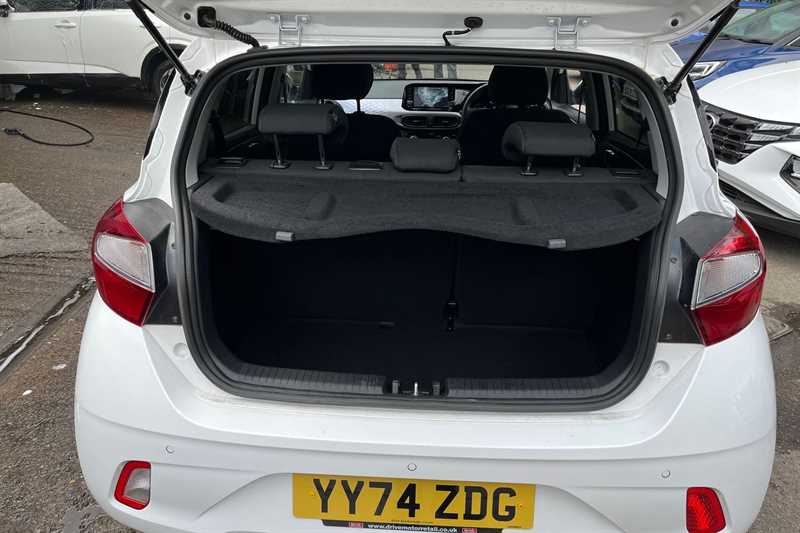 Used Hyundai i10 2024 for sale - 76504243: Photo 25