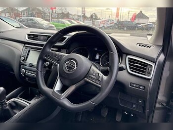 Used Nissan Qashqai 2021 for sale - 77588731: Photo