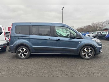 Used Ford Grand Tourneo Connect 2022 for sale - 77429988: Photo