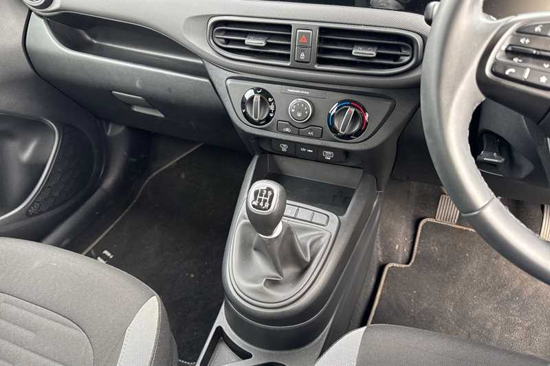 Used Hyundai i10 2025 for sale - 77887212: Photo 14