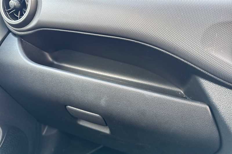 Used Hyundai i10 2025 for sale - 77887212: Photo 40